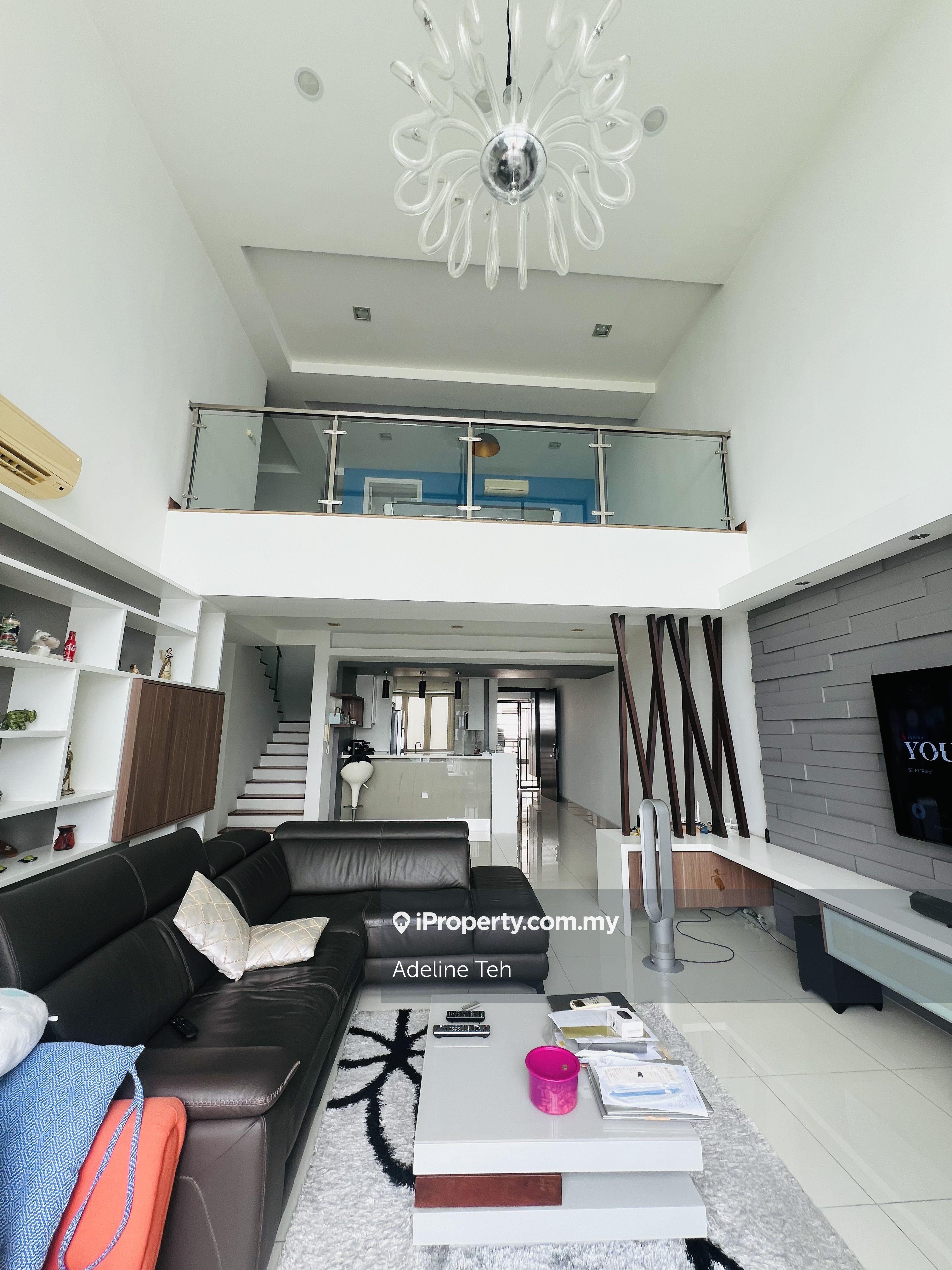 Duplex penthouse fully renovated unit for sale