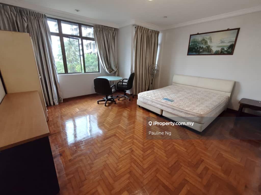 Stulang View, Taman Pelangi condo for rent with fully furnished