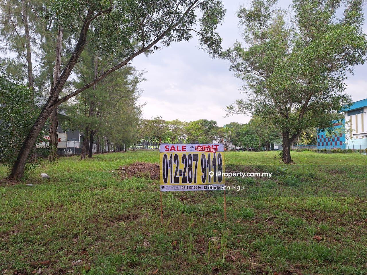 Vacant industrial lot