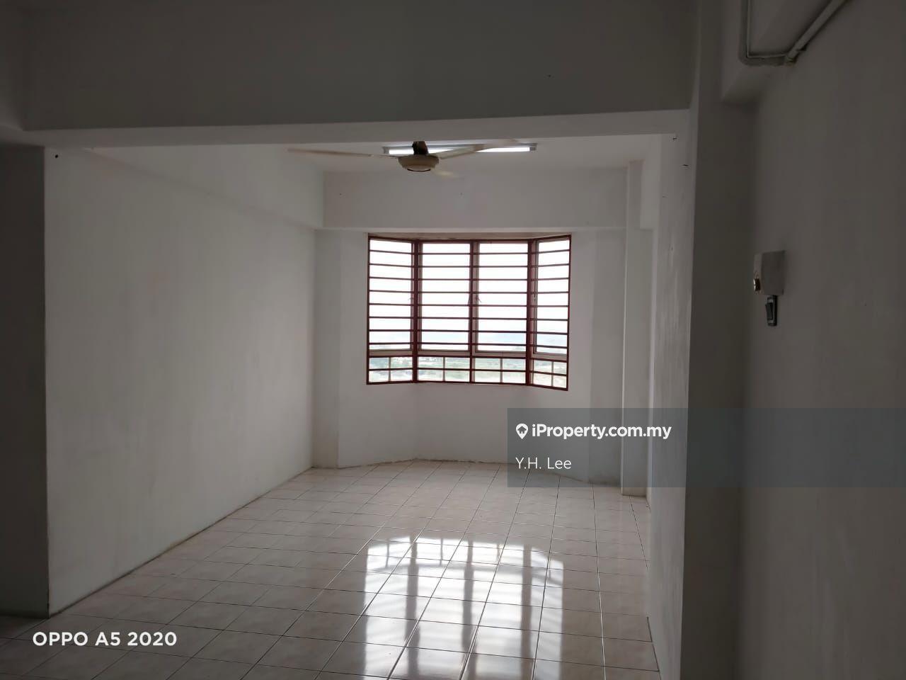 Puchong Jaya IOI mall area Condo For Sale