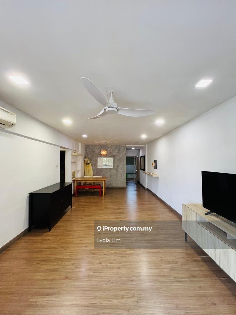Anjung Hijau Fully Furnished Cozy Environment Unit for Sale