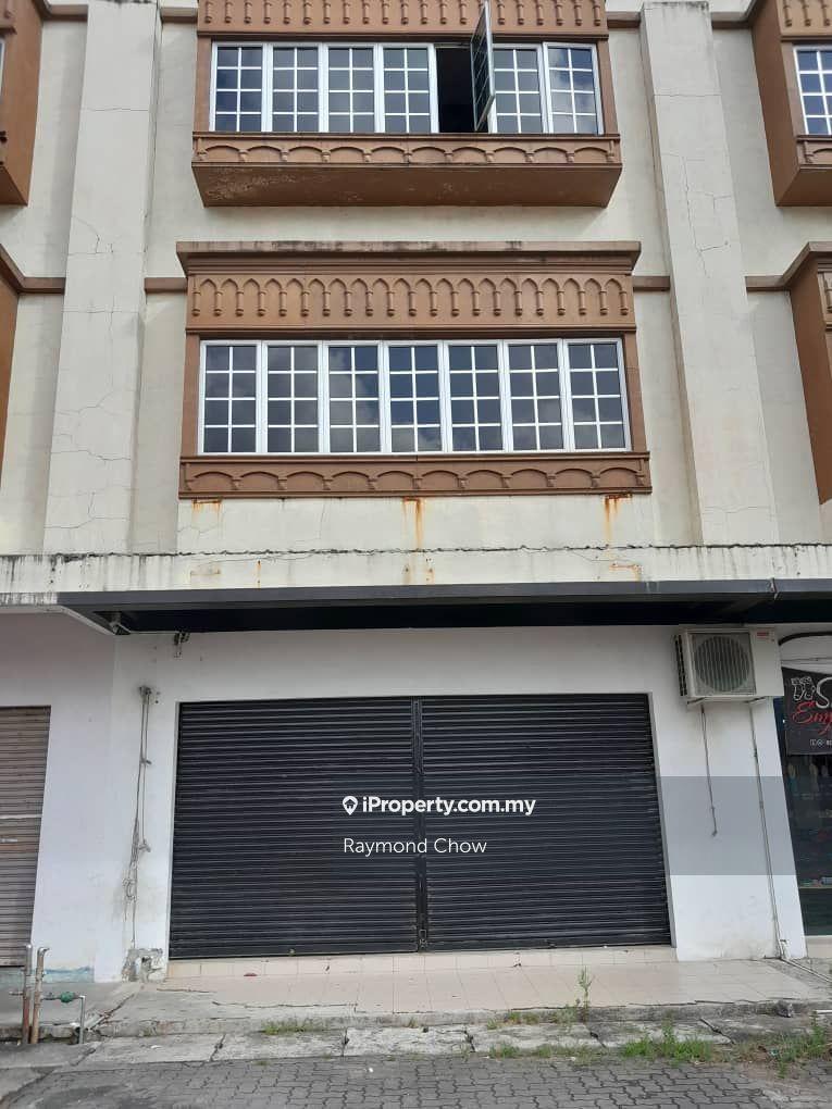 Shop-office for Sale