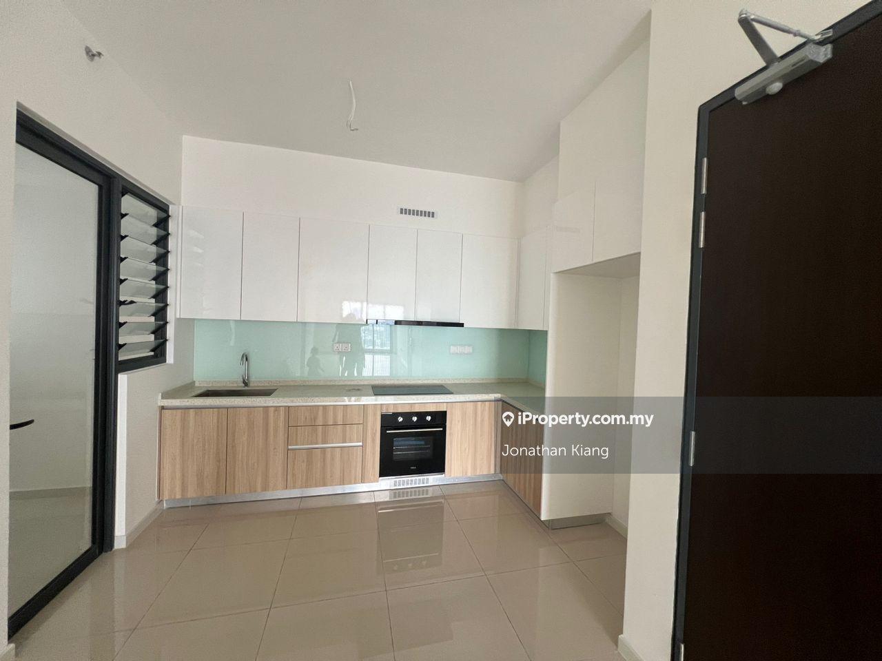Sunway Belfield 3 Bedrooms Partial Furnished For Sale