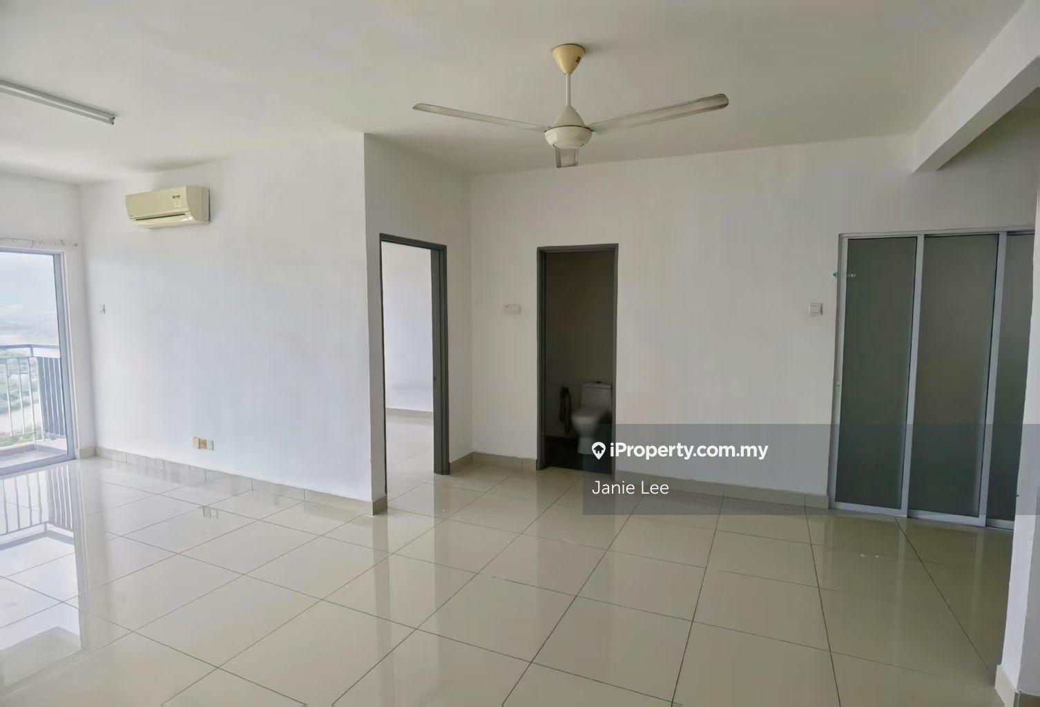 Taman Mas Sepang Puchong Condo near Eateries, Grocery & Mr Diy
