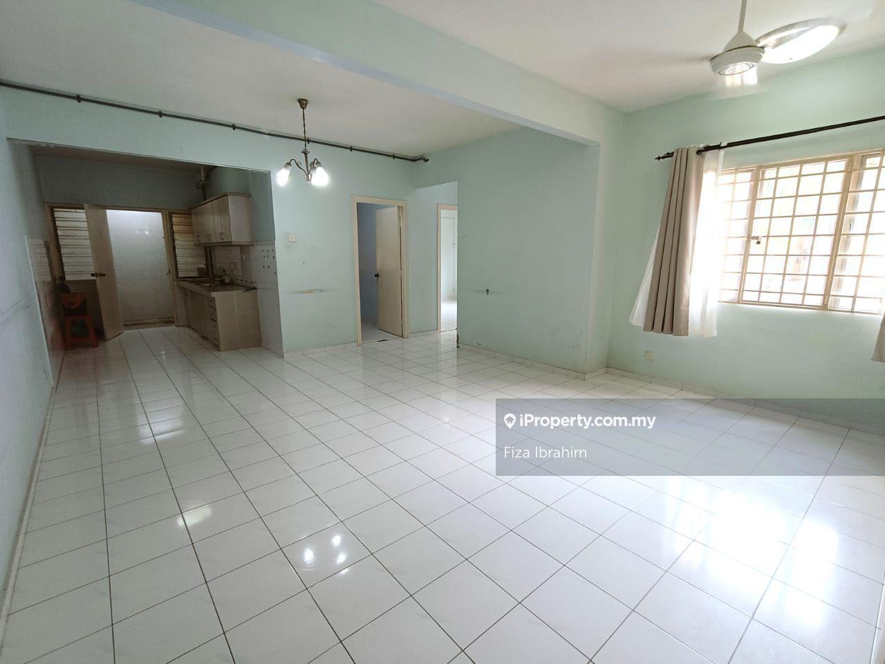 Flexible Deposit Level 1 Walk Up Nearby School