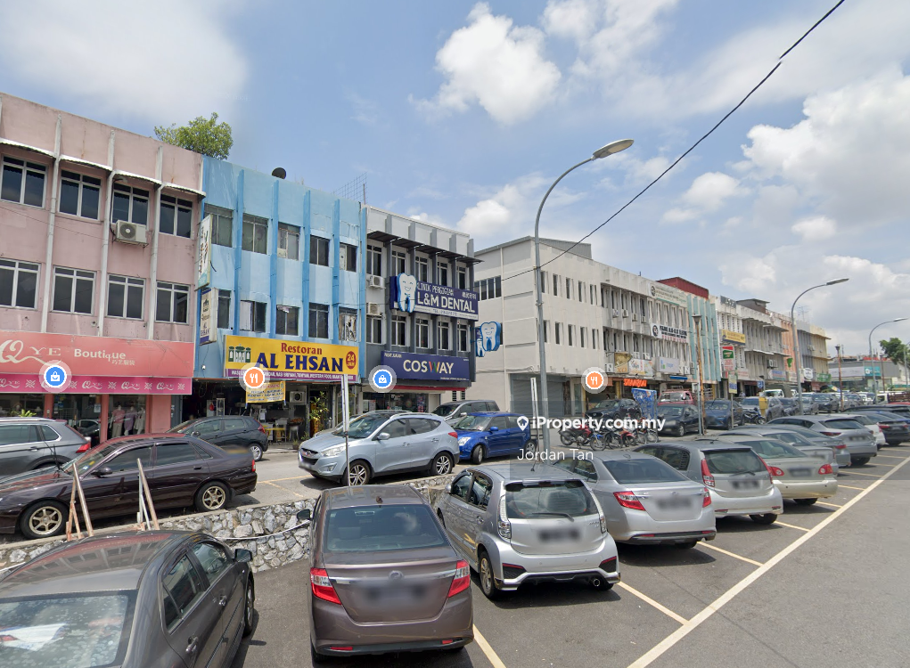 Taman Paramount Shop for sale