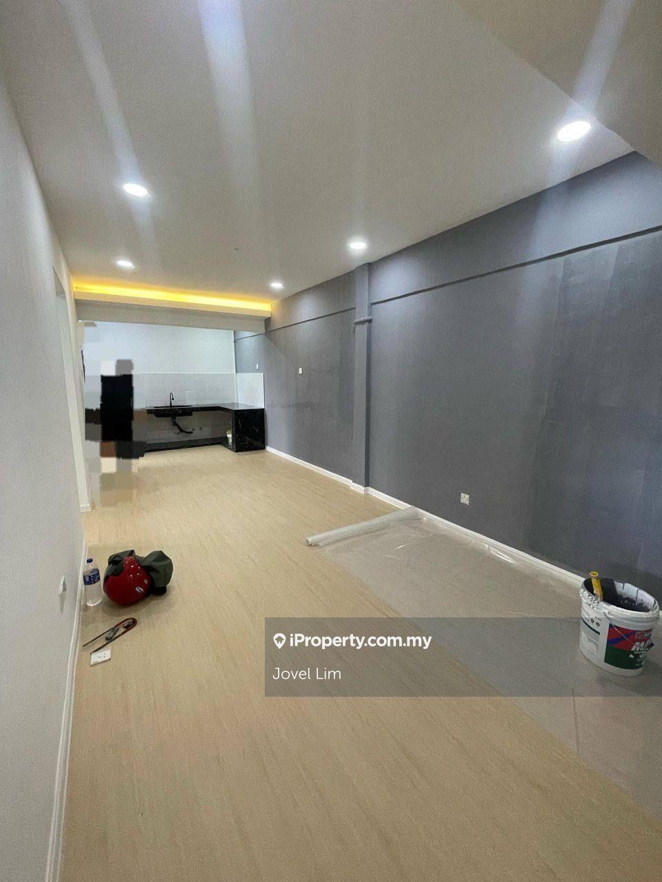 Taman Plentong Utama (Low cost flat)