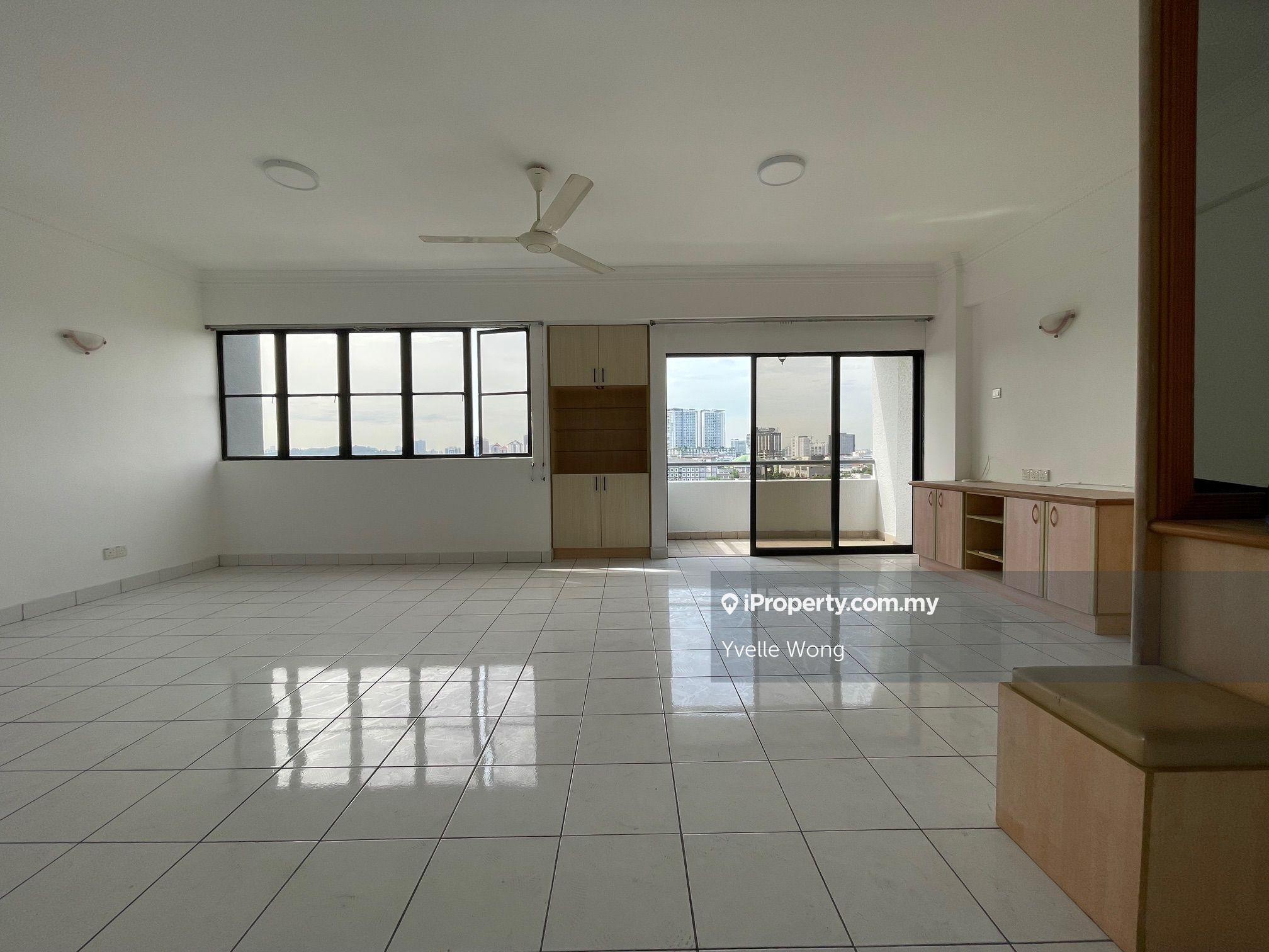 Prima 16 Second Chapter - Corner Unit for Sale