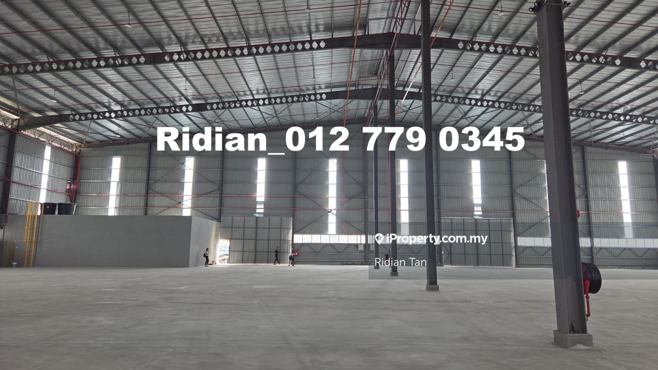 Detached Warehouse at Kapar Klang to Let!