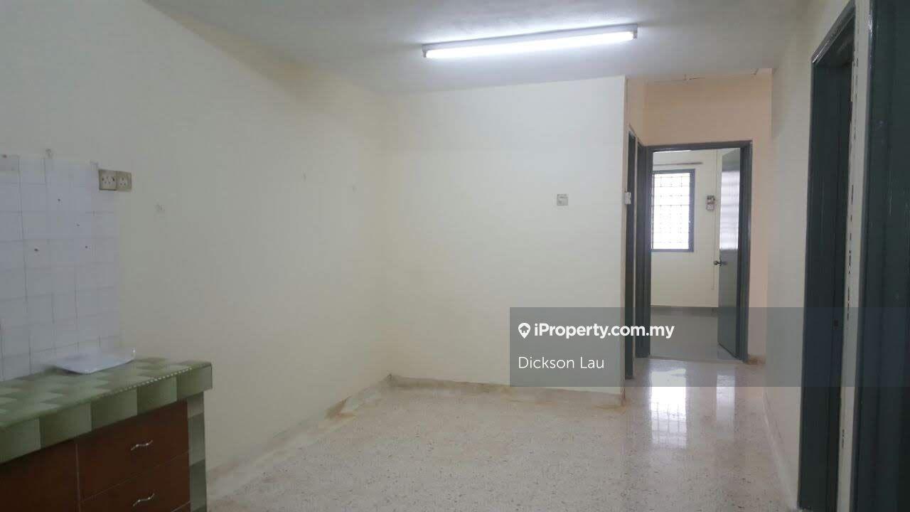 Single storey house for sale at Bandar Sri Damansara