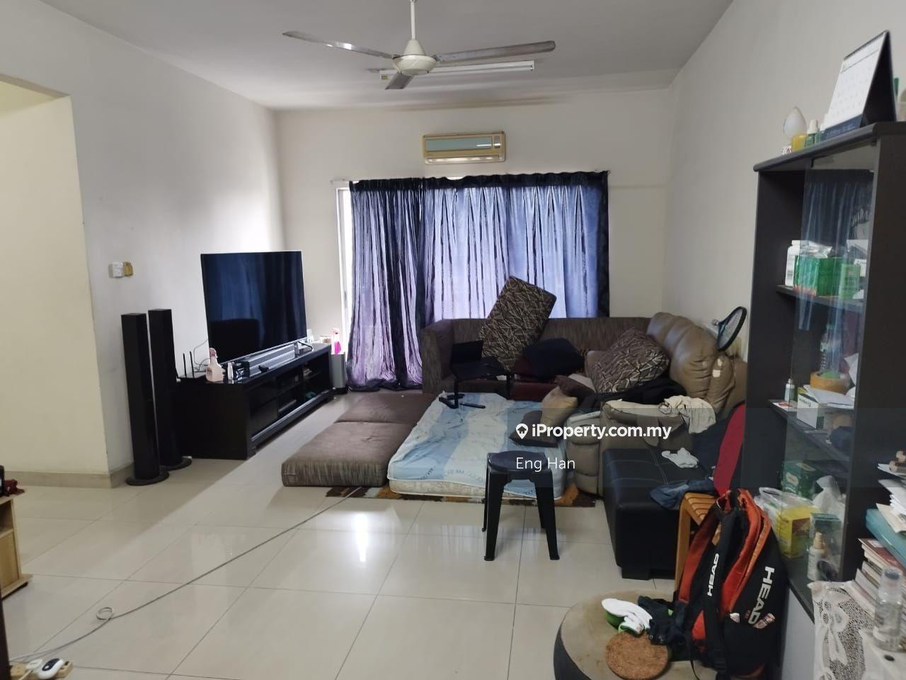 Suriamas Condominium Well Maintained Unit for Sale