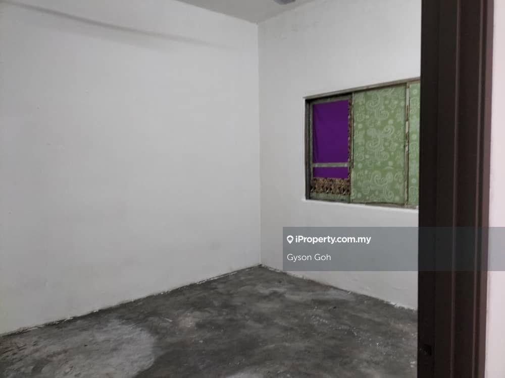 Juru Flat 3 bedrooms Block B Best Value For Sale!!