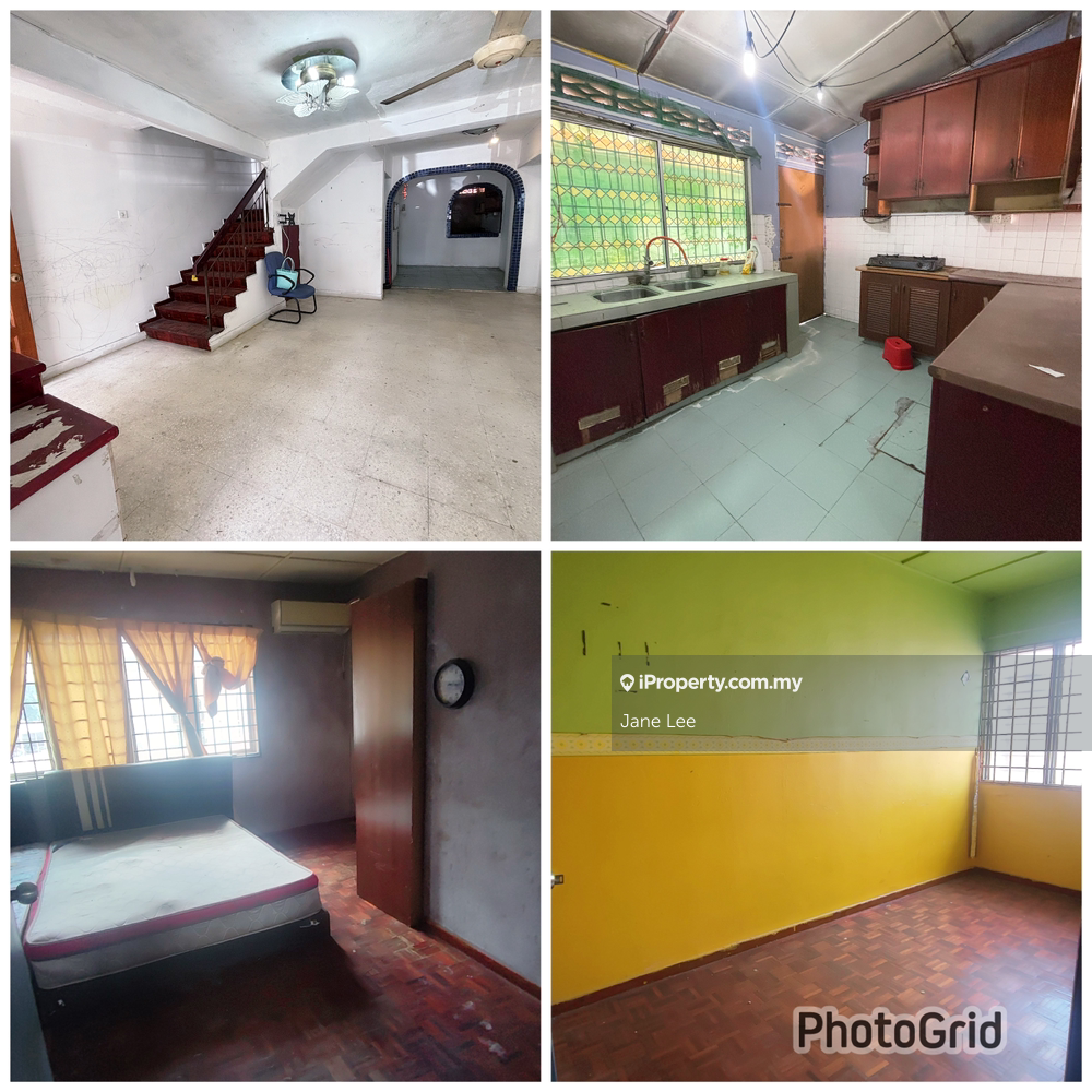 Walking distance to MRT Serdang Raya Utara station and Masjid Al-Islah