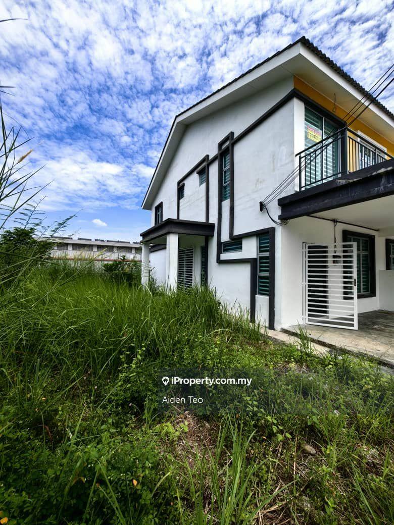 Durian Tunggal Double Storey Corner with Big Land Freehold