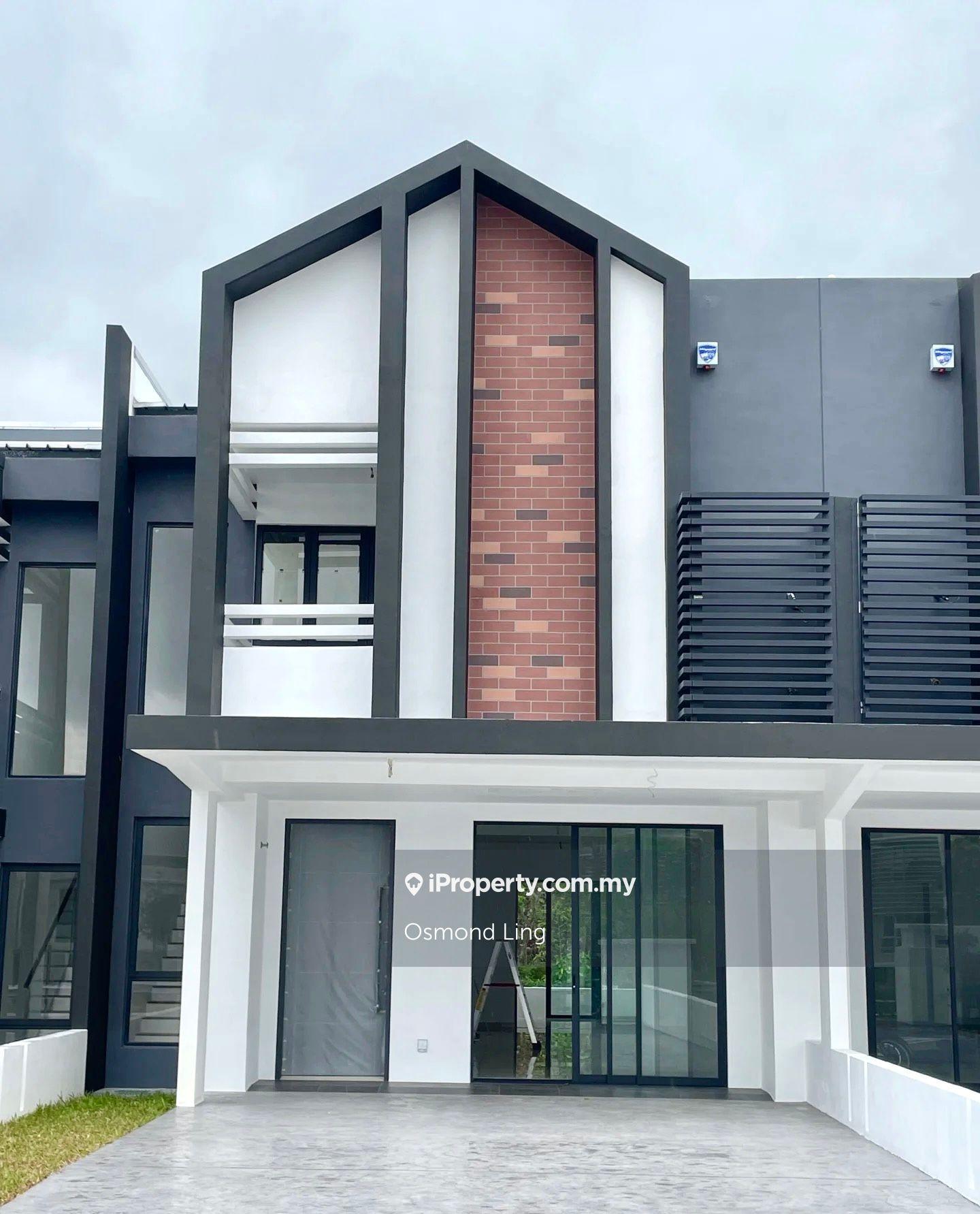 Near Klia Labu New 2 storey first house 100% loan last 6 unit