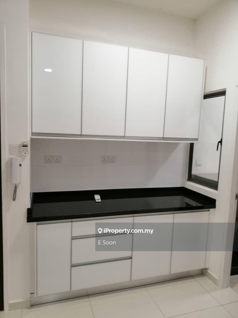 Seasons Garden Residence, Attractive 4 Bedrooms Below Market Price