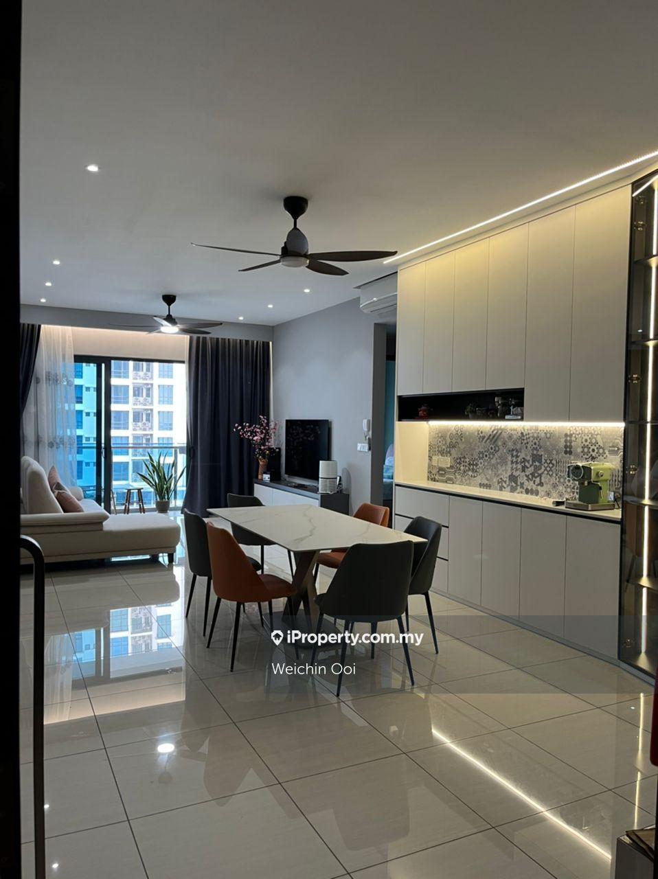 Queens Residences Unobstructed Sea View and Morning Sun Unit For Rent
