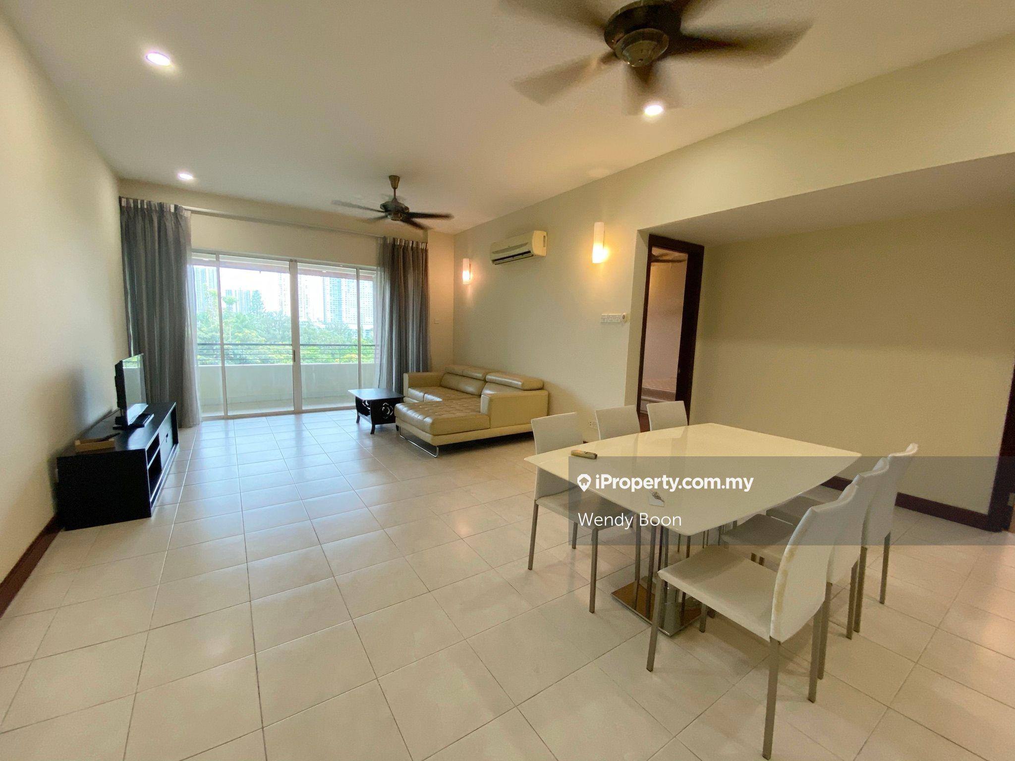 Low rise with lift, Golf course view