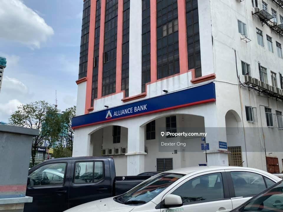 Bukit Serdang Commercial park 5.5 sty corner shoplot