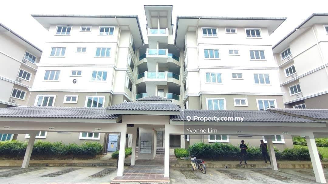 Larkin residence 2, larkin, 3 bedrooms, original unit, gng