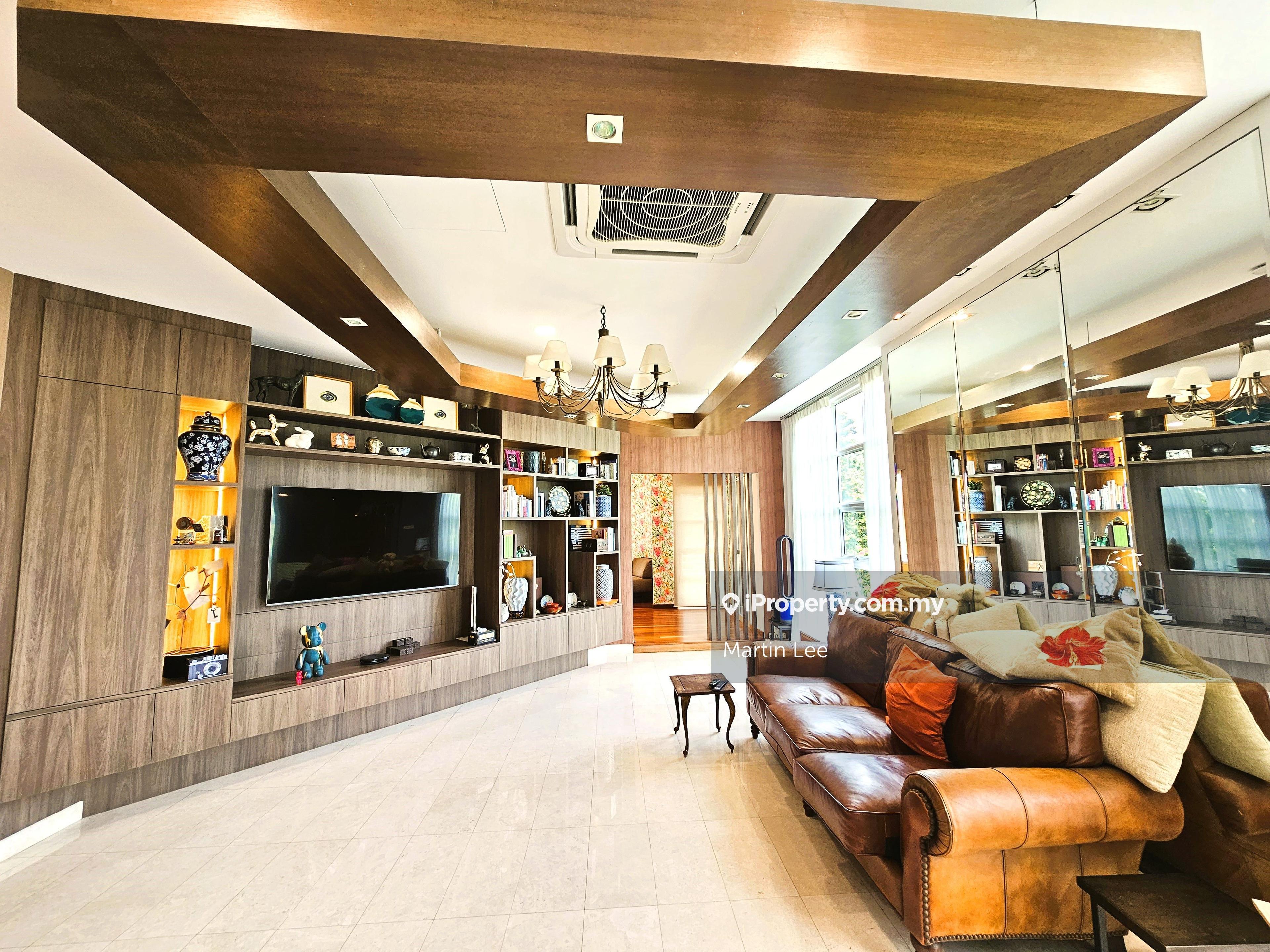 Fantastic and Well Maintained Unit! Move in Condition