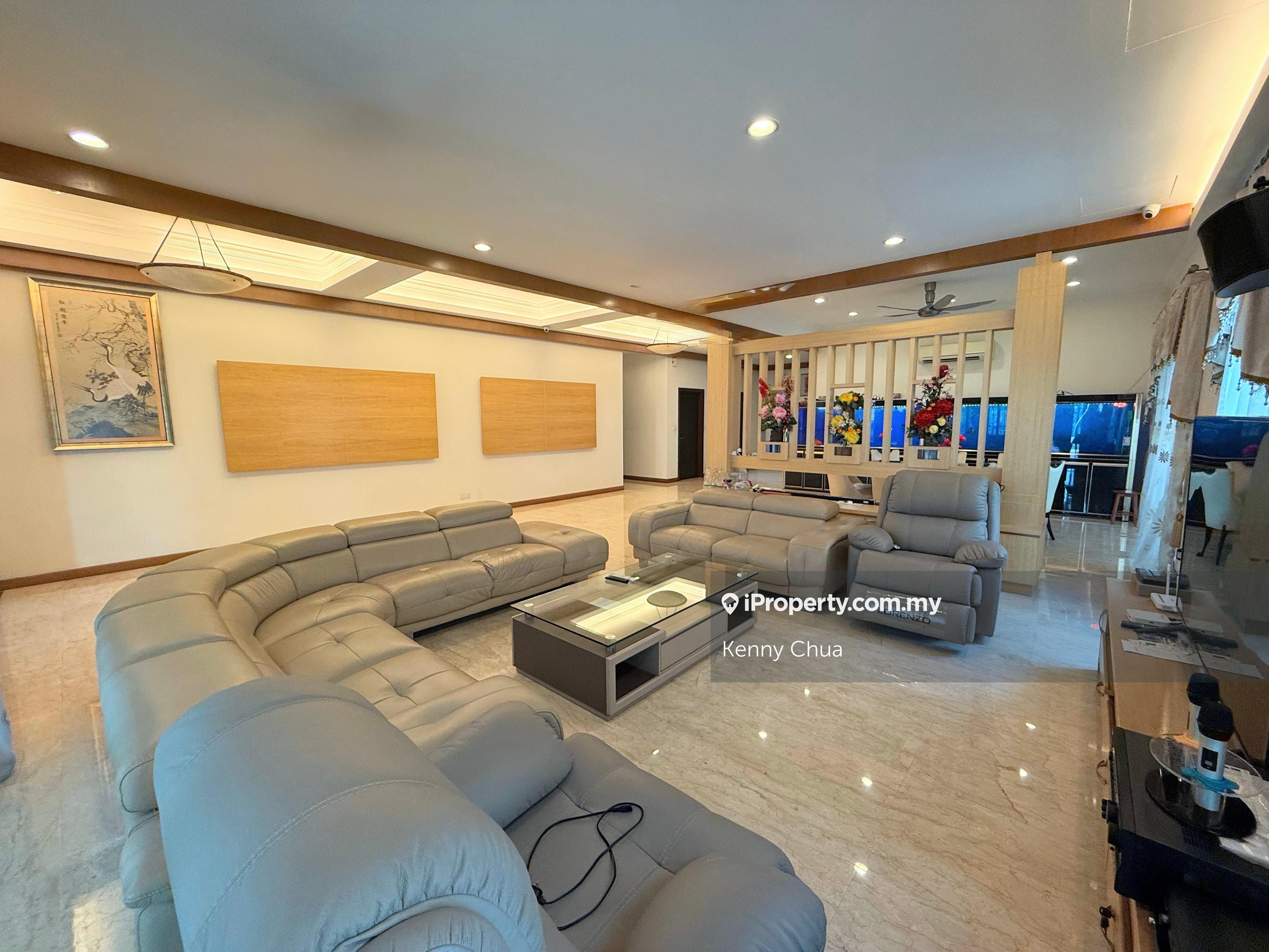 Freehold 2-Story Bungalow for Sale