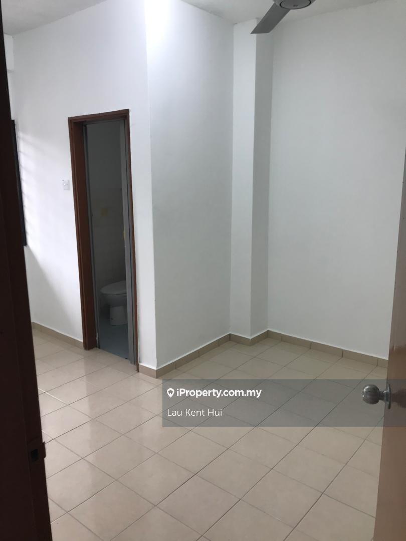 1st floor, With Balcony, Move in condition, Good Location, Must View
