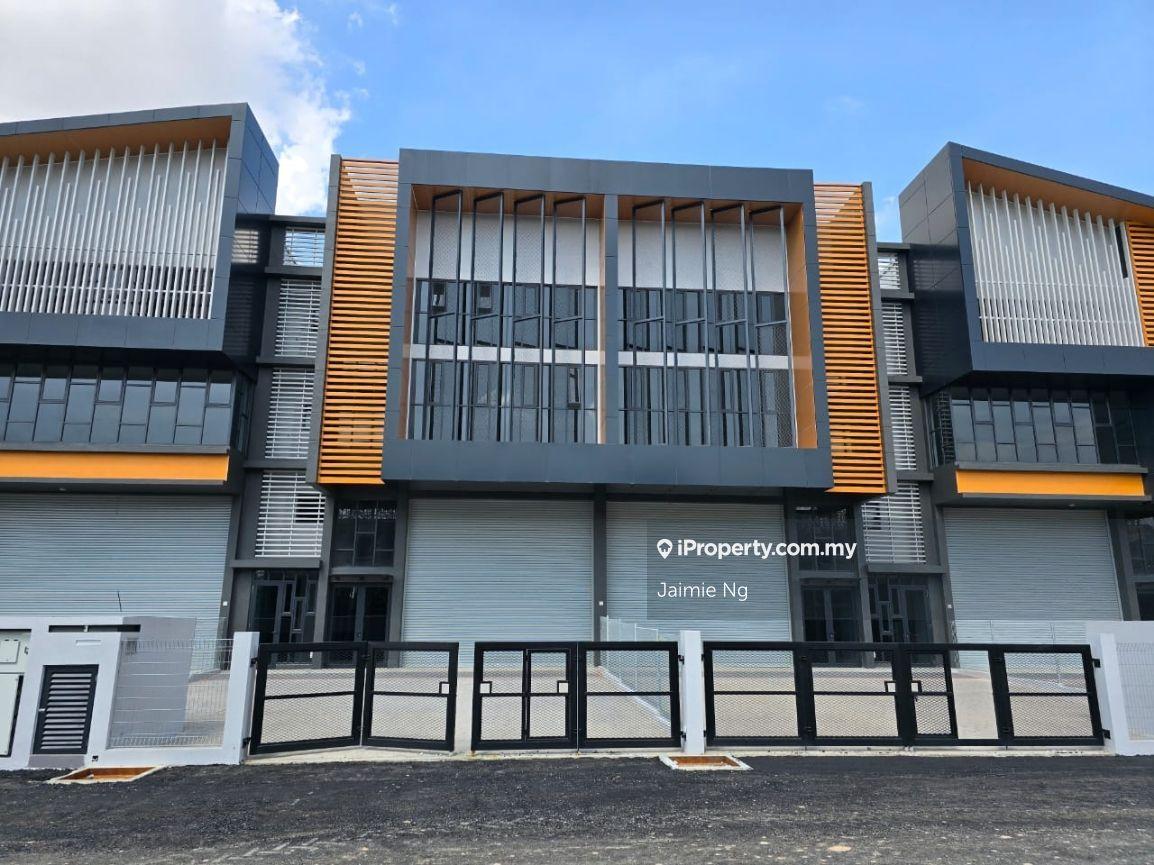 Jumbo factory in Klang for rent 