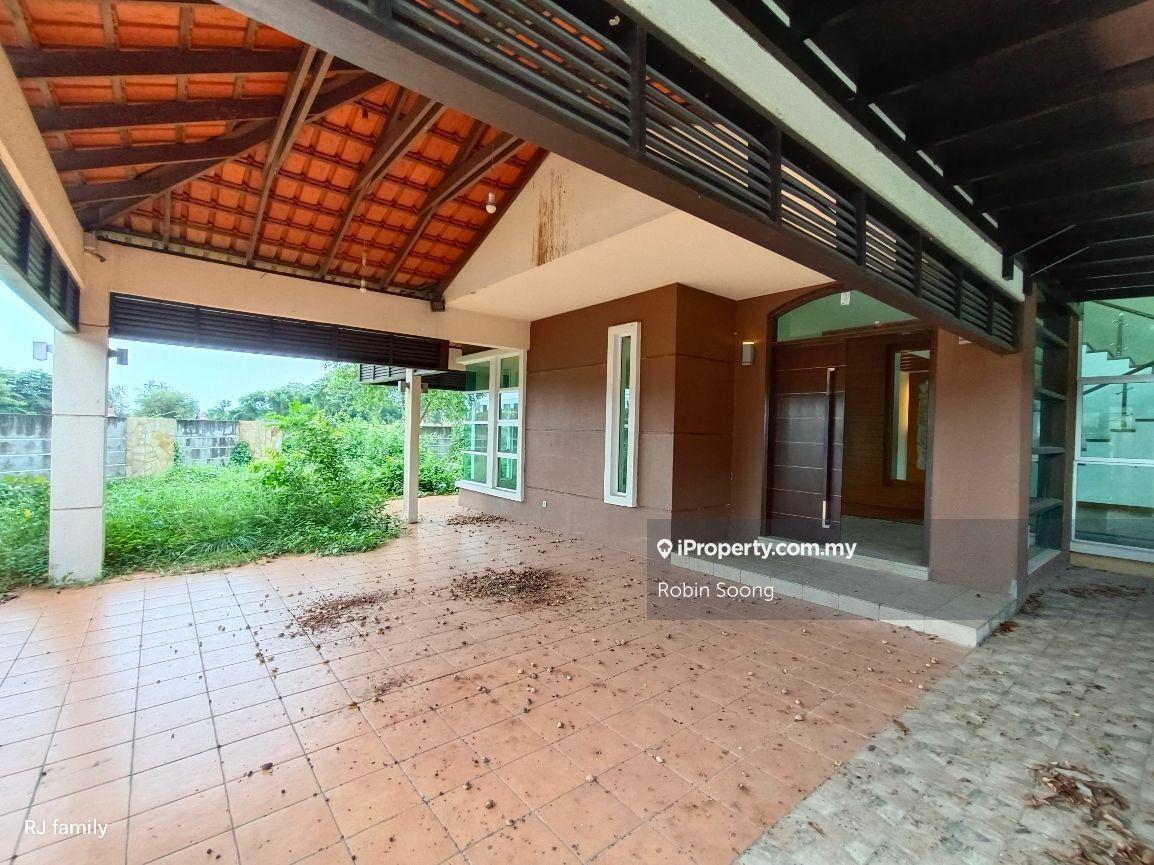 3 Storey Semi-D house for Sale in Pertam Jaya