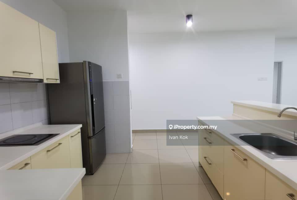 Well Maintained Unit