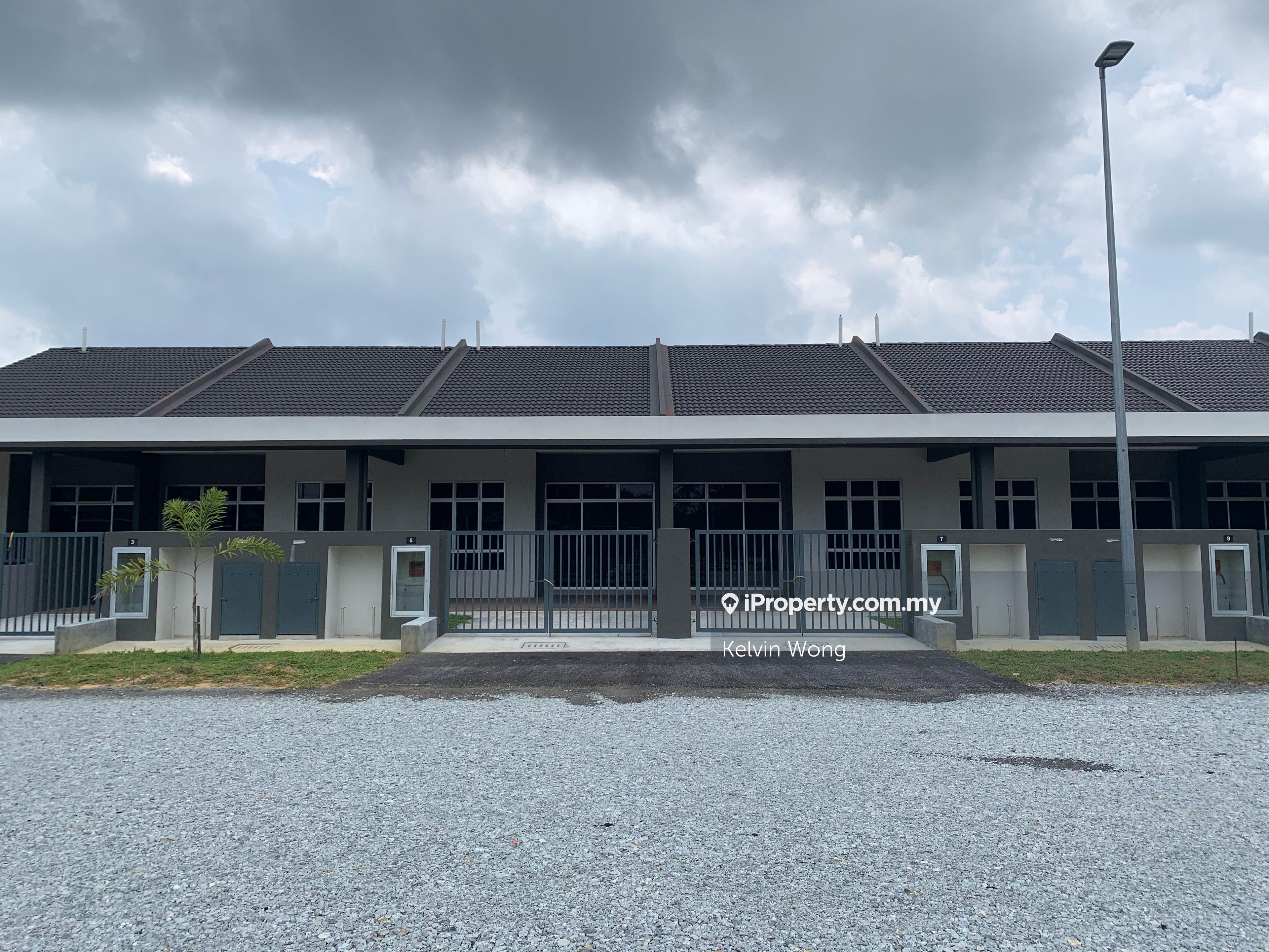 Terrace house for Sale
