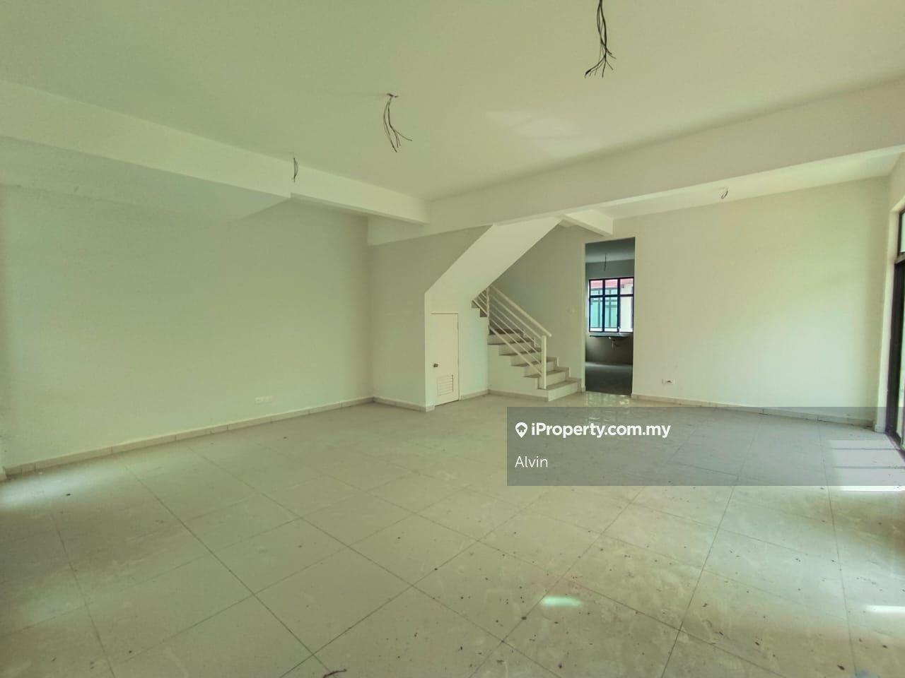 New Bare Unit 2 Storey Taman Desa Idaman Durian Tunggal