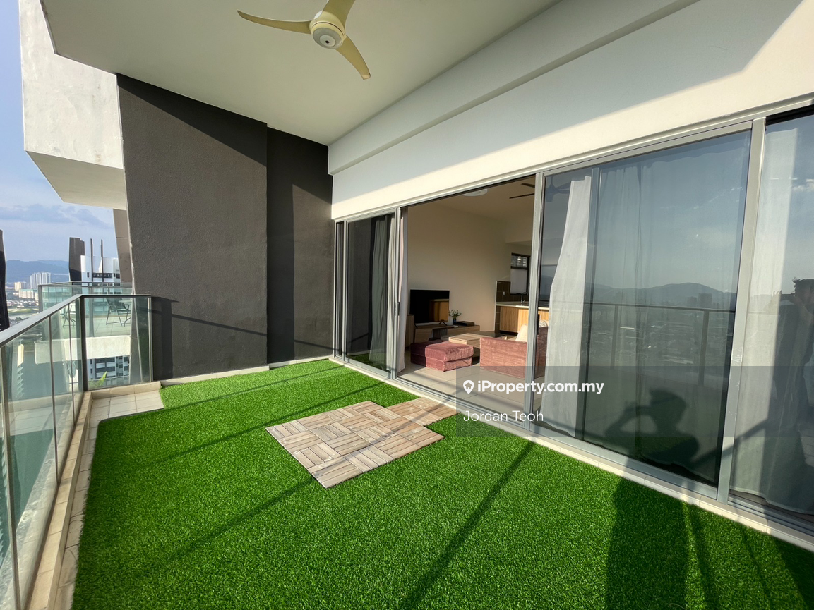 Corner unit high floor