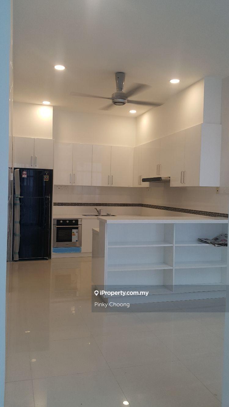 Beautiful semi detached 