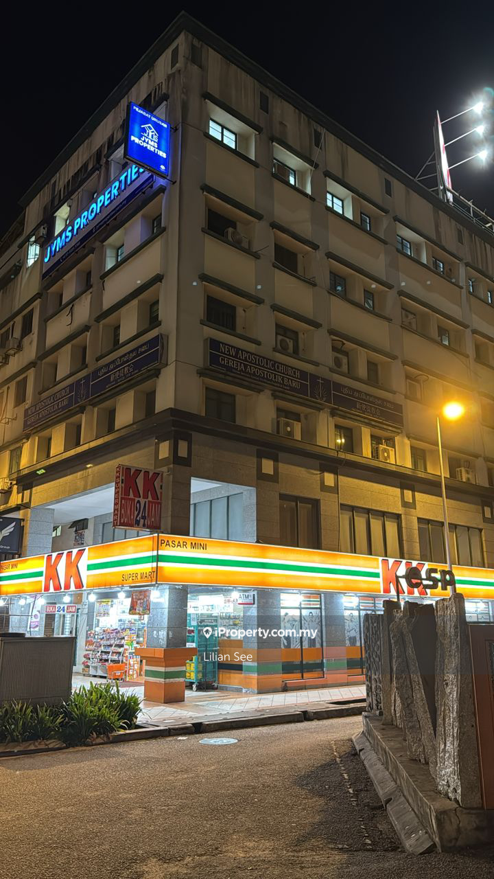 Below market 6-storey shop office with lift