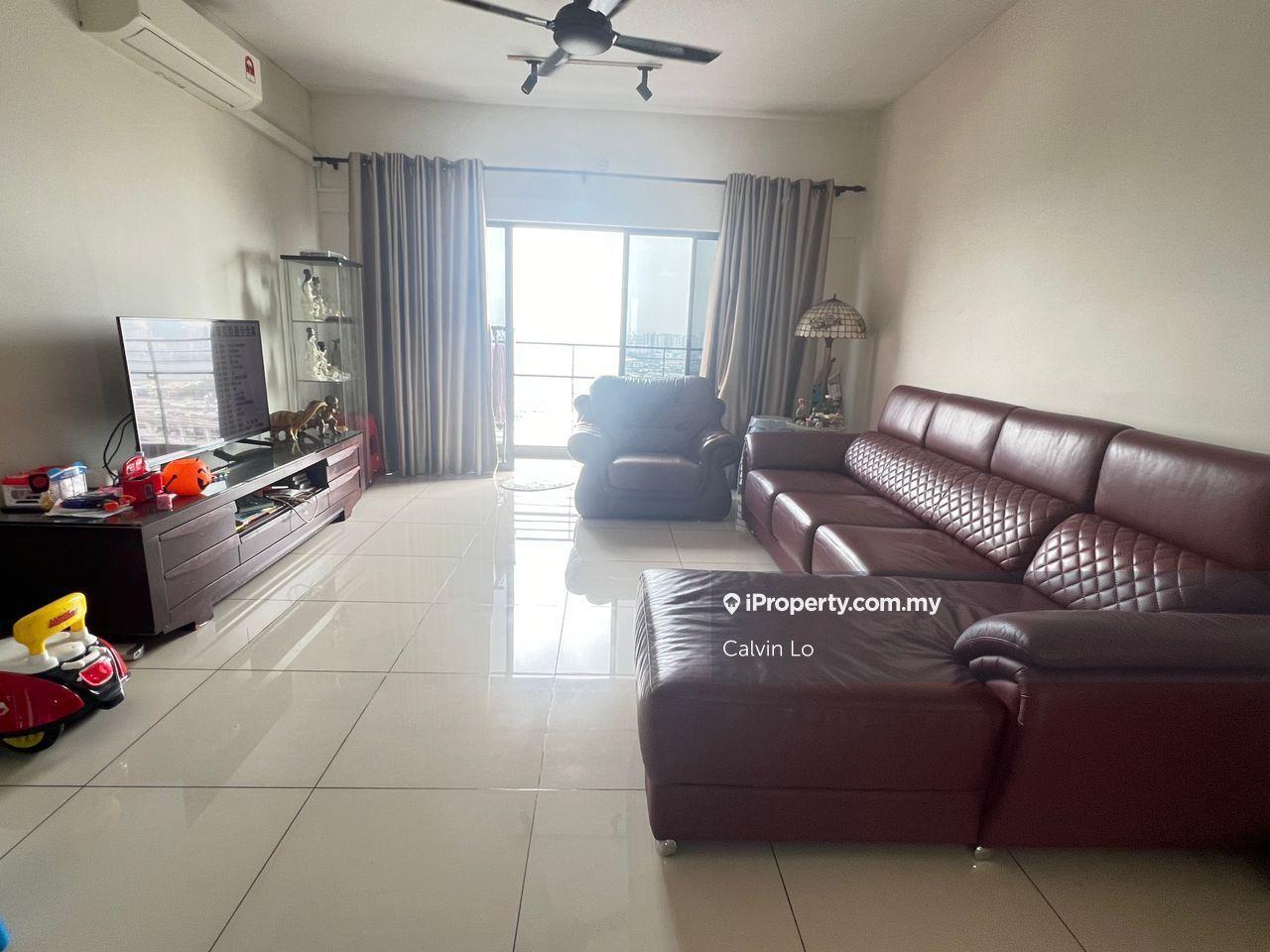 Good Buy! Rm690,000 for a 1350sf Apartment near LRT, Puchong