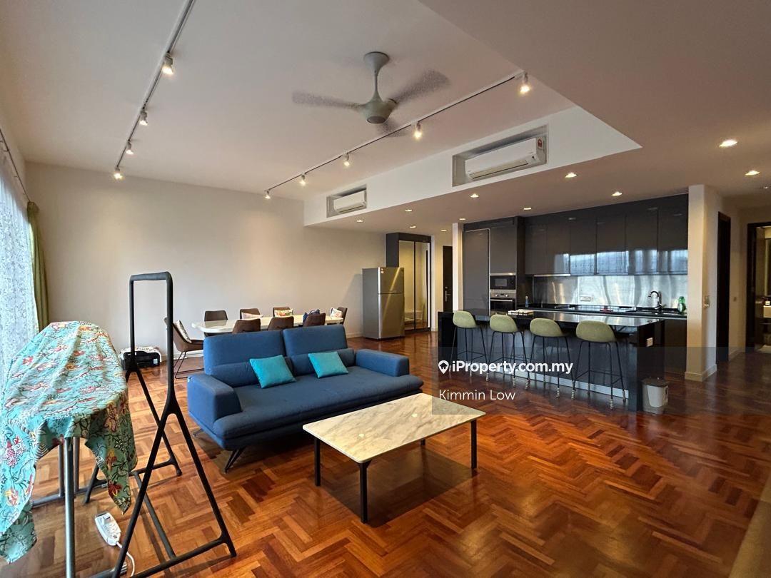 The Mews Condominium for Rent
