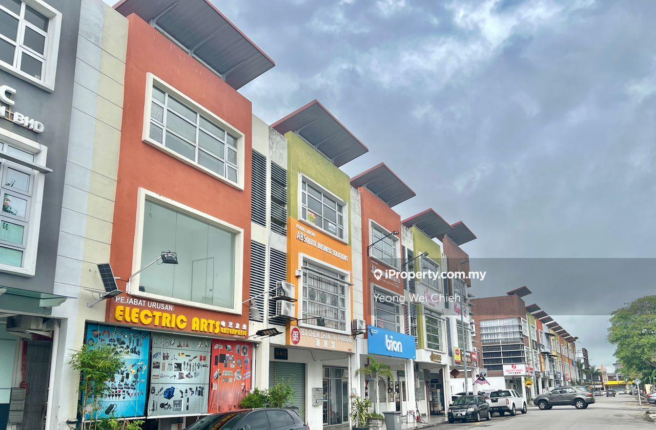Renovated 1st Floor Shoplot Malim Jaya Facing Parking Pasar Malam