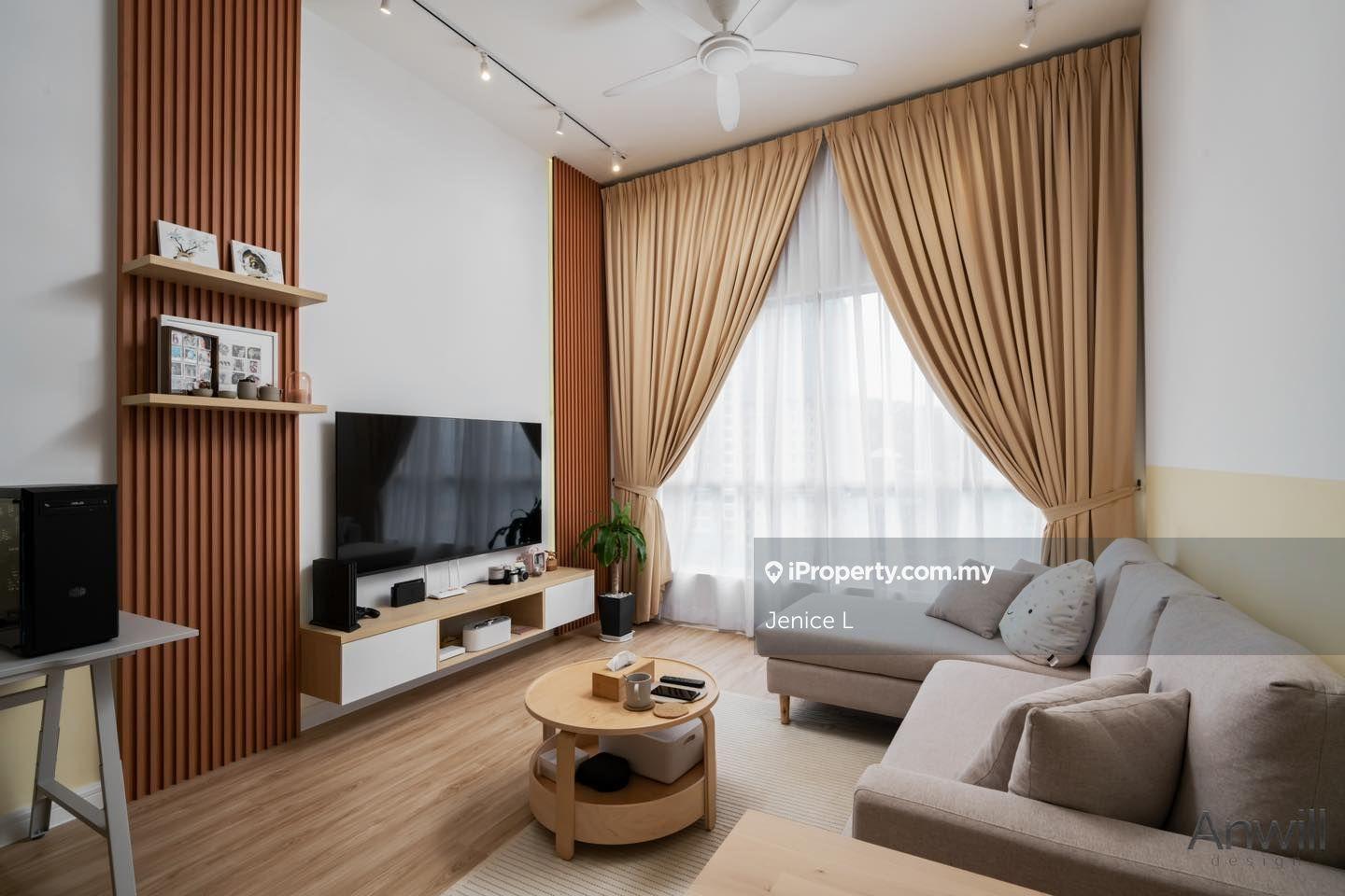 Below Market Value 20% / Freehold / 50m to MRT Ready Tenant!