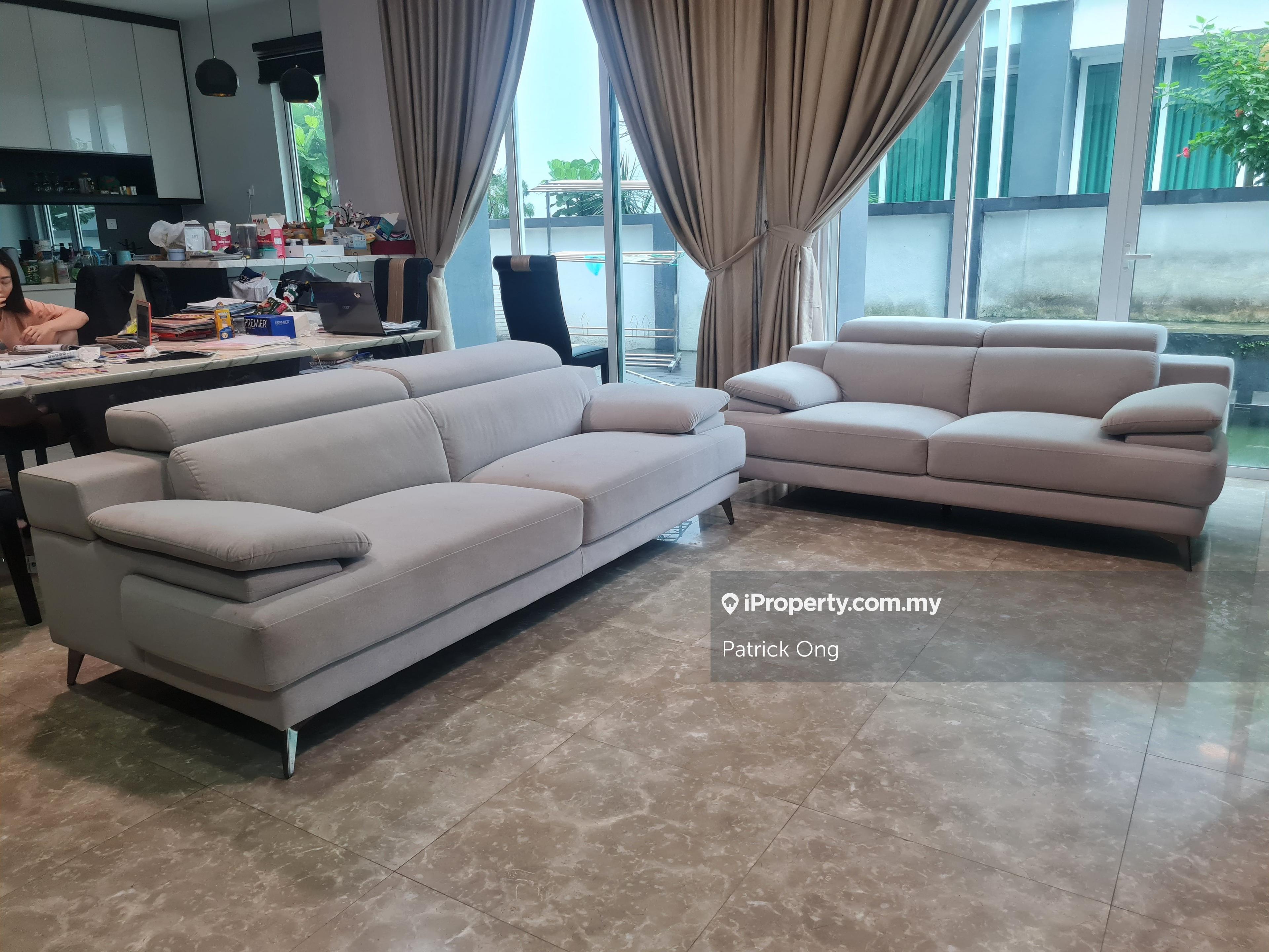 Viridian cheras idaman 3 storey semi d super spacious and high ceiling