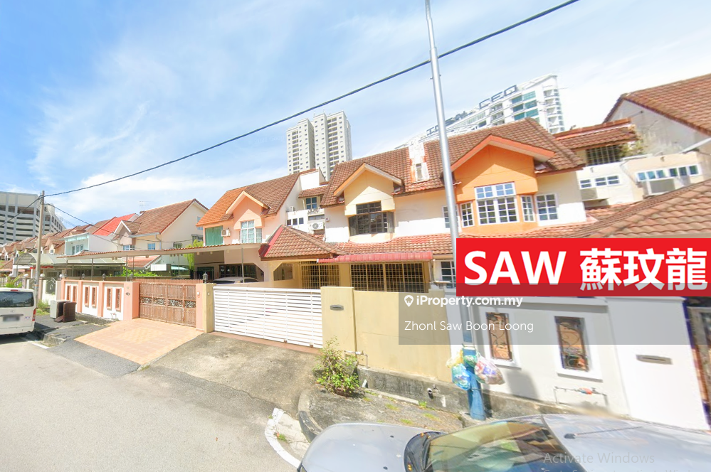 2 Storey Terrace at Bukit Jambul