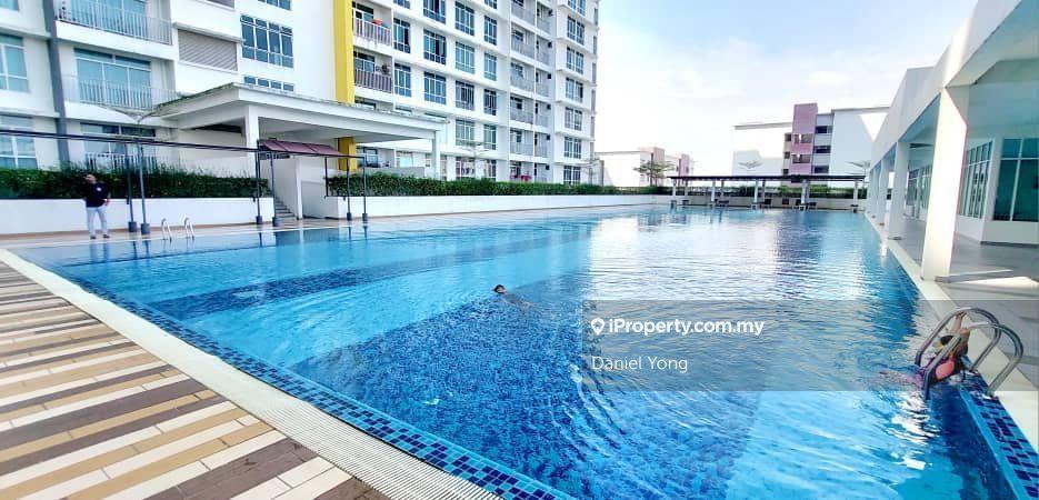 Twin Tower Danga Apartment 3bed Taman Perling Johor Bahru 