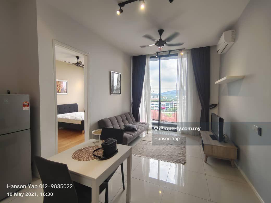 Dreamcity, near upm, near aism, lake side condo