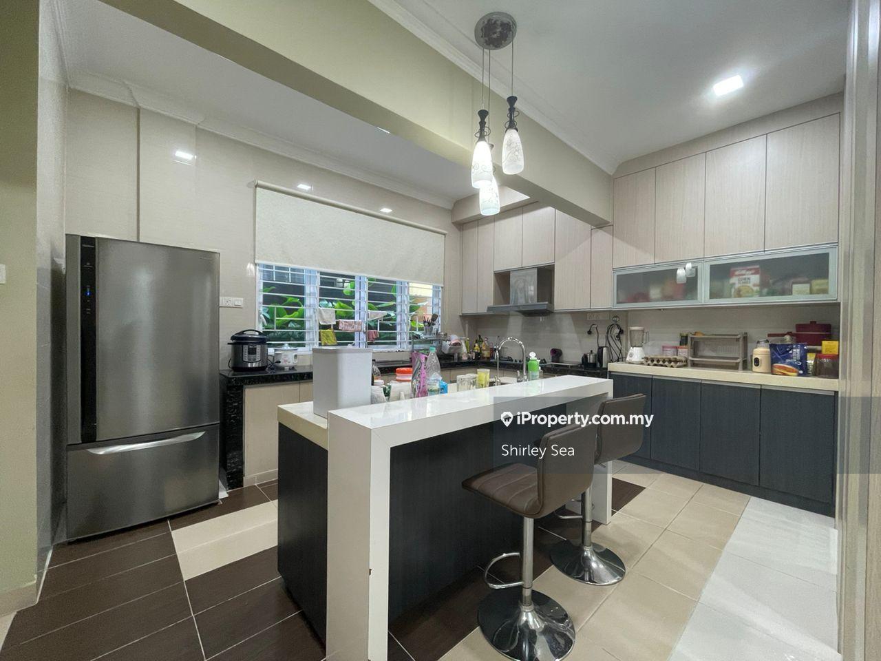 3 storey Semi-D house @ Bandar Mahkota Cheras Rm1.75mil