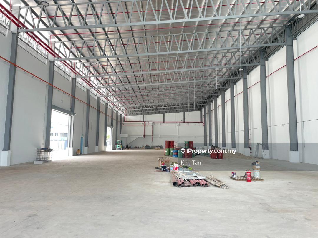 Kampung Bukit Kemuning 3 Sty Semi D Factory Power 350amp For Sale 
