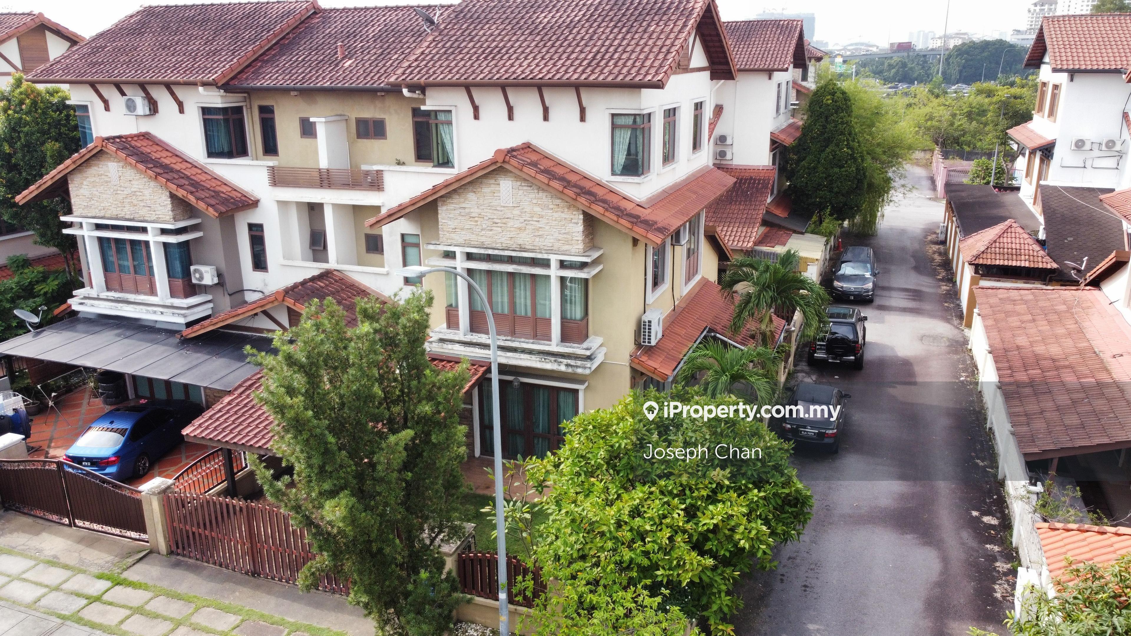 End Lot Semi-D 3 Storey Mayang Sutera