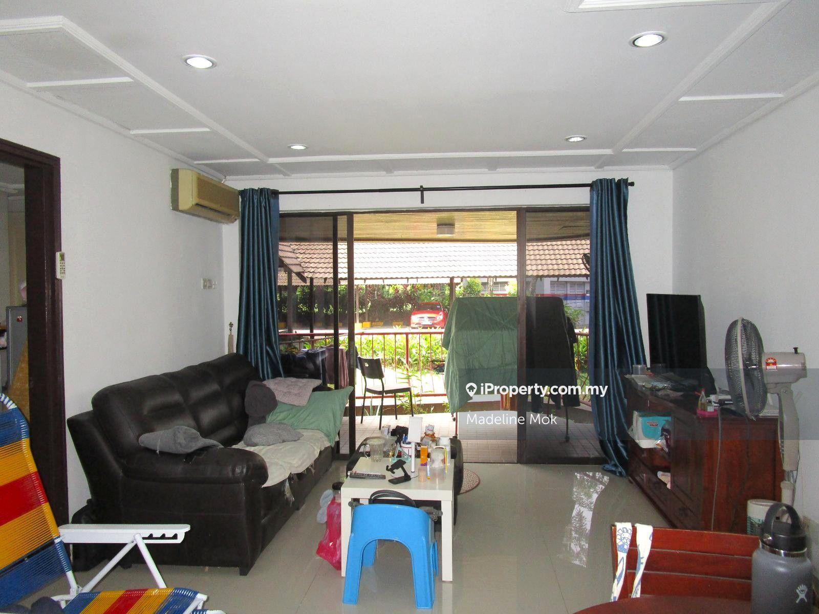 Walk-up lowrise unit facing inside. Quiet & green.