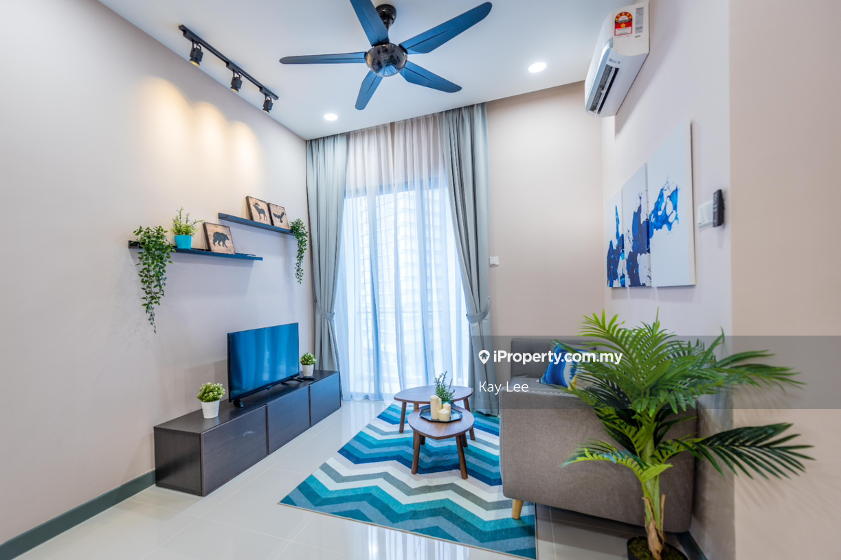 Worth to buy! High return, walking to LRT