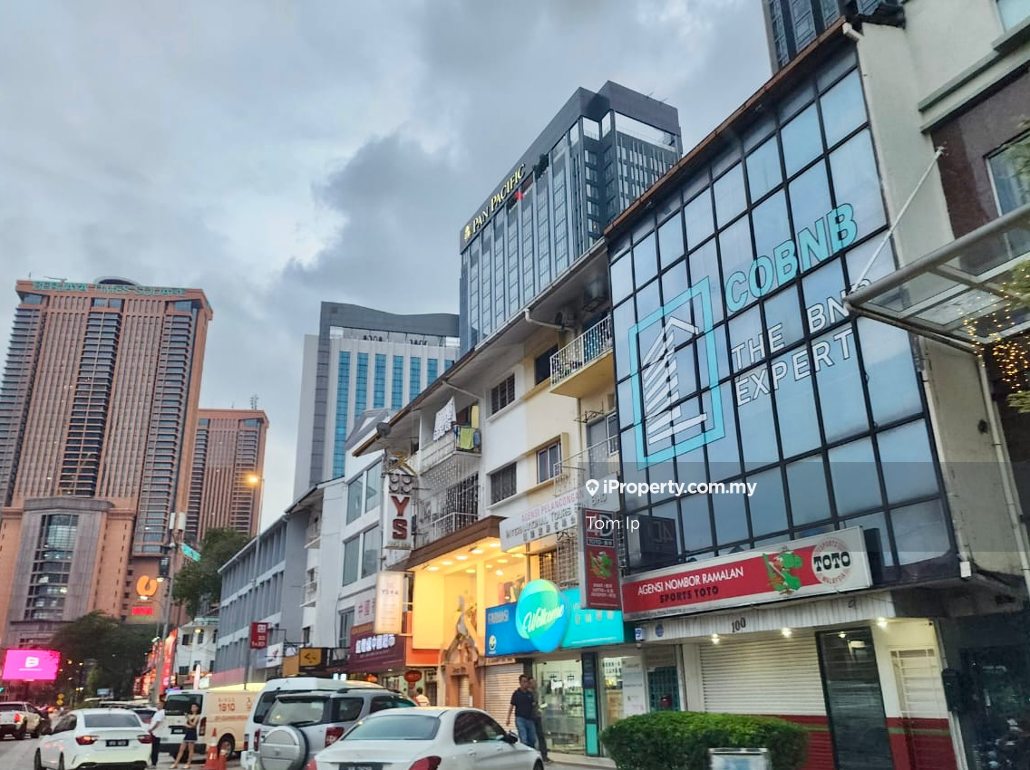 4 storey Shop For Sale at KL City Centre