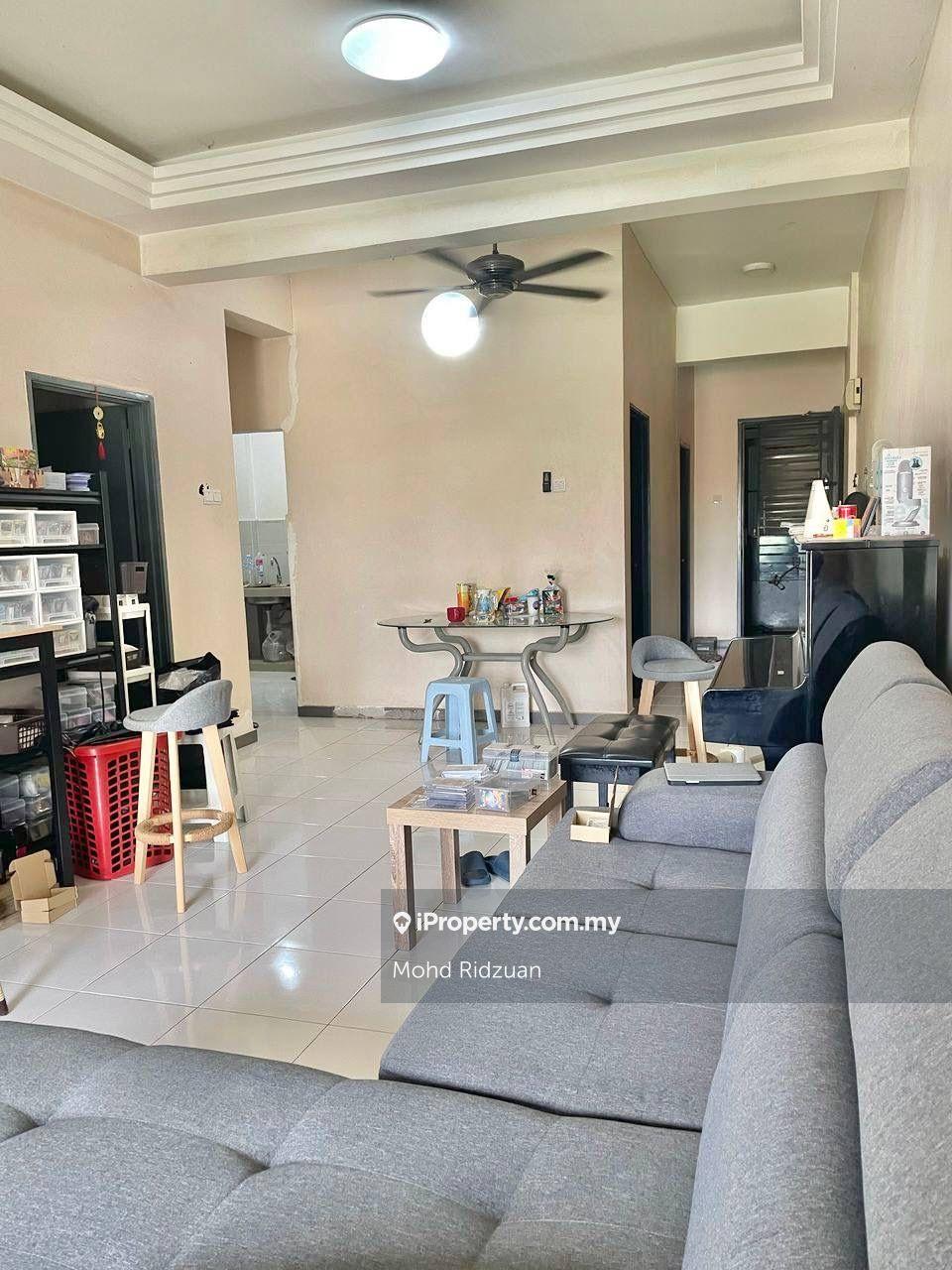 Freehold with 2 Parking Suria Residence Bandar Mahkota Cheras For Sale